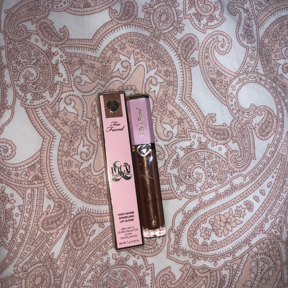 Too Faced Rich and Dazzling Lip Gloss - Picture 2 of 5